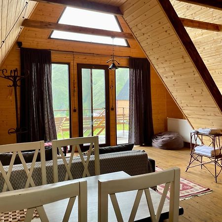 Aura Cottages كازباجي المظهر الخارجي الصورة